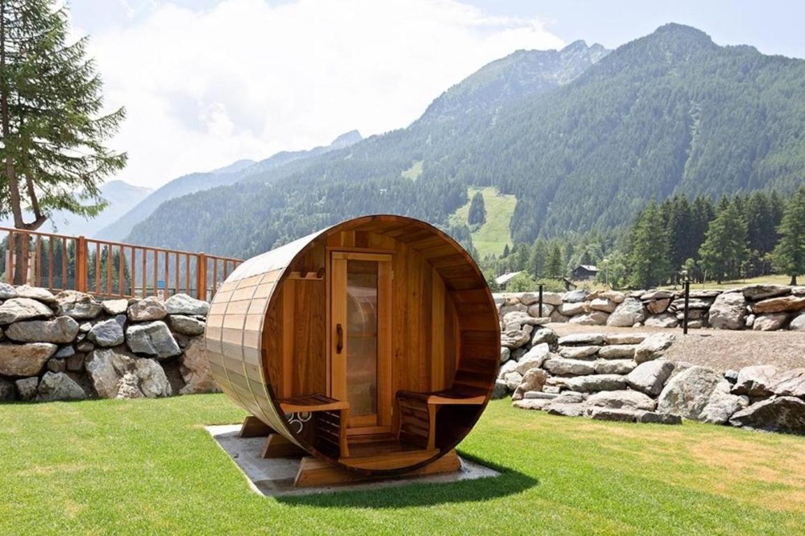 Gressoney Saint-Jean Apartments By Halldis Exterior foto